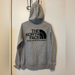 NEW The North Face Gray Hoodie Women’s size Medium